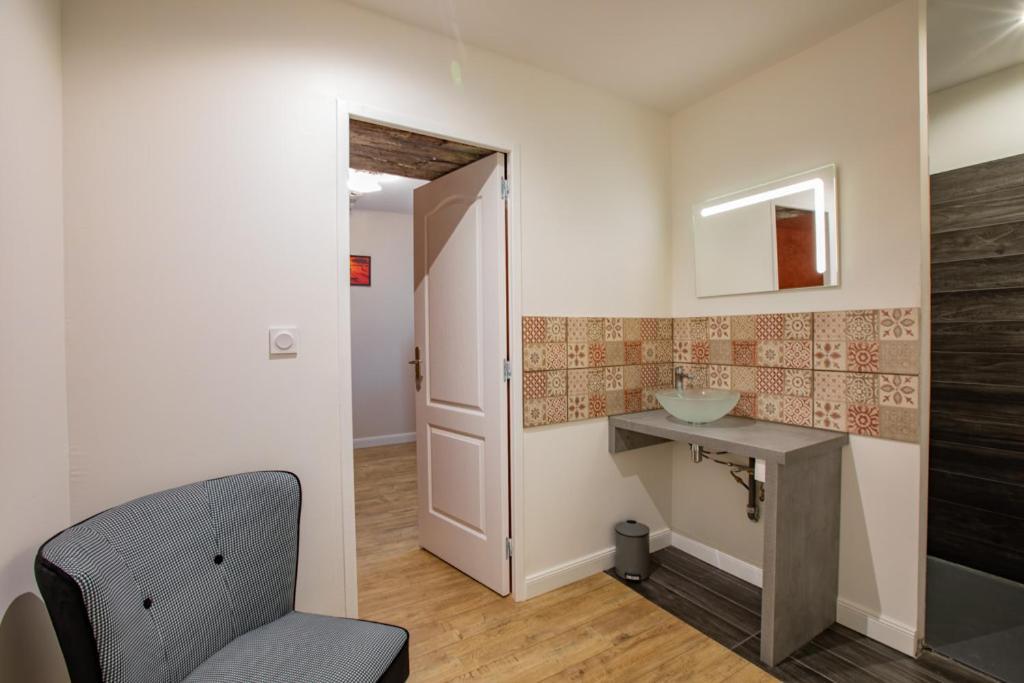 Cezan Domaine De Laplan Bed & Breakfast エクステリア 写真